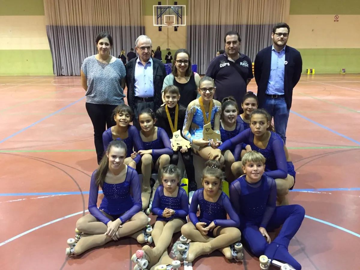 El pavelló vell solsoní acull aquest cap de setmana el Trofeu Ciutat de Solsona de Patinatge Artístic