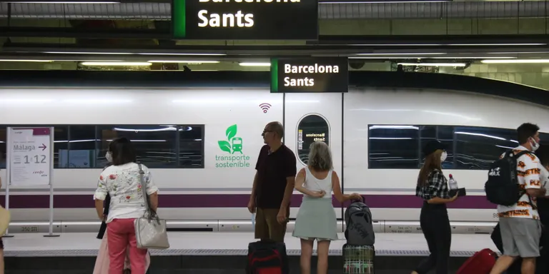 La postpandèmia i la liberalització disparen la quota de mercat de l'alta velocitat al 75% en la ruta Barcelona-Madrid