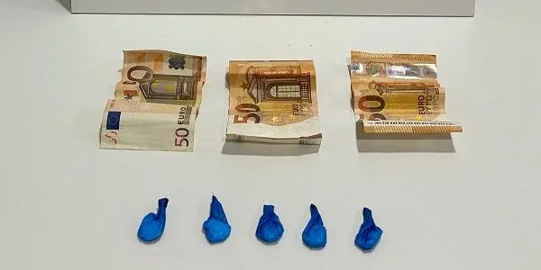 Els Mossos detenen un home a Torredembarra per un presumpte delicte de robatori i de tràfic de drogues