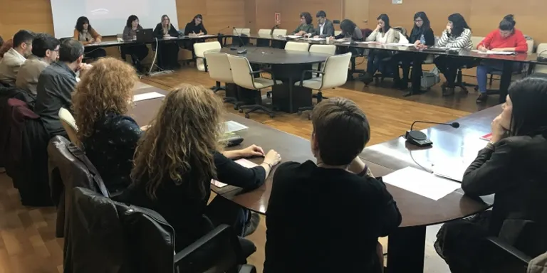 10 municipis de la comarca, entre ells Rubí, demanen més contundència per lluitar contra la pobresa energètica
