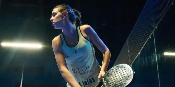 La palista Anna Ortiz es queda a les portes del quadre final del Premier Pàdel P1 de Kuwait
