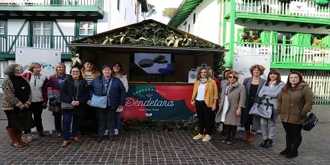 SE PRESENTA LA CAMPAÑA DE NAVIDAD DEL COMERCIO DE HONDARRIBIA