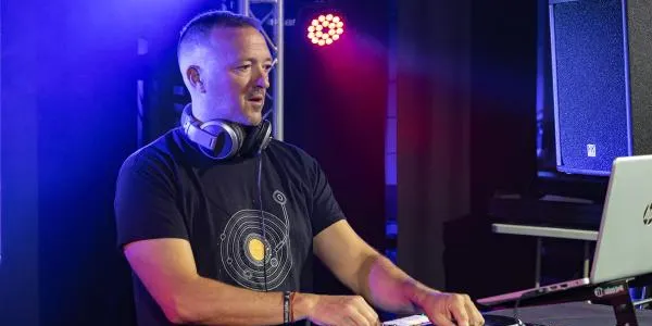 L'Ajuntament de Roda de Berà i Roda Sona organitzen la segona edició del concurs Roda DJ's Promeses, un talent show de punxadiscos