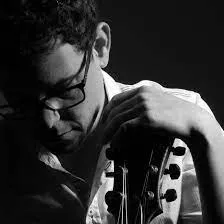 #34 - Entrevistes de La Rambla del 21/2/2022 — Carles Gutiérrez presenta el seu últim treball "Tot és ara" amb un estil jazzístic i col·laboracions variades - episode art