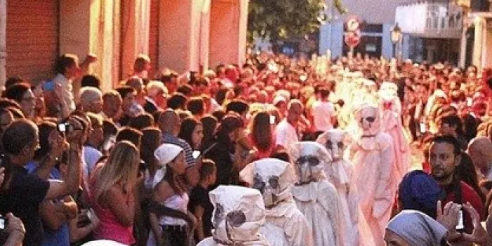 Santa Maria d'Arenys, empestada de nou