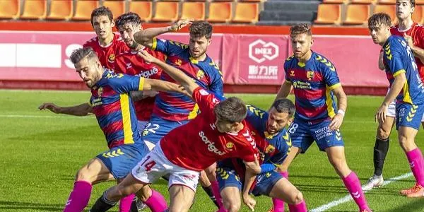 El Nàstic visita al Llagostera per segellar la Primera RFEF