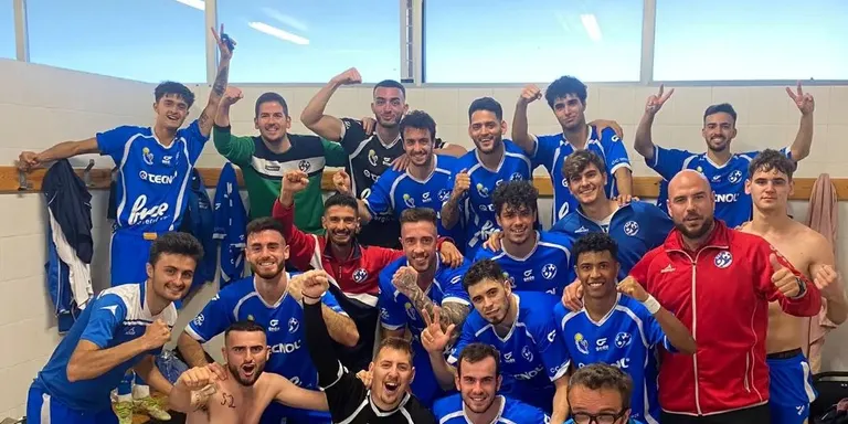 El Cambrils Unió mantindrà un 60% dels jugadors que van assolir l’ascens a la Primera Catalana