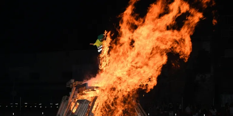 La revetlla de Sant Joan d'aquest diumenge s'ha desenvolupat sense incidències importants