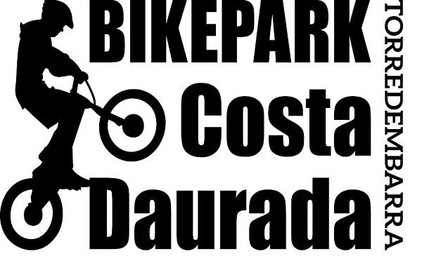 El Club Biketrial Costa Daurada Torredembarra inaugura les pistes de ‘Dirt Jump’ i d’escuma