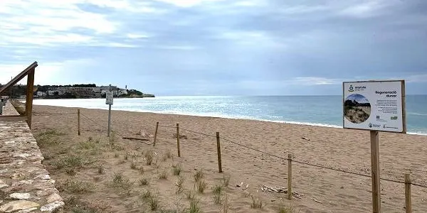 En els pròxims dies s’aportarà sorra a la part central de la platja d’Altafulla