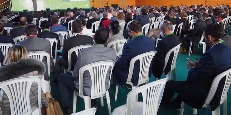 Un 81% dels assistents a la Trobada Empresarial creuen que Catalunya ha perdut impuls, però el 92% preveuen augmentar la facturació