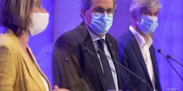 El Govern prohibeix les reunions de més de 10 persones i farà 500.000 tests a les escoles