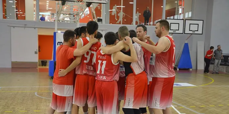 La UER Pineda queda segona a la Final a 4, jugada al Nino Buscató