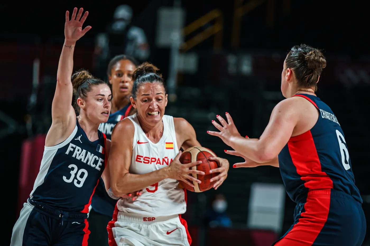 Espanya queda eliminada a quarts de final després de caure contra França (64-67)