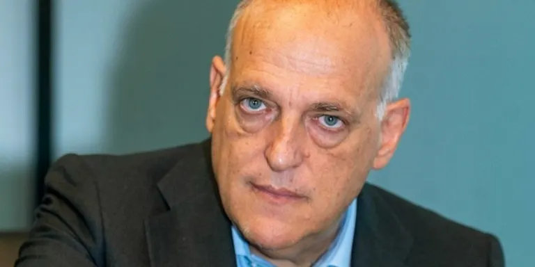 LaLliga decidirà avui sobre el pla de viabilitat que ha de permetre al Barça fitxar
