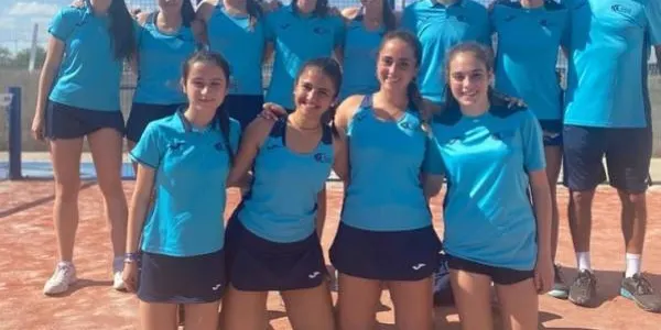 La palista Anna Ortiz disputarà el Campionat d’Espanya Absolut de Pàdel de 3a categoria amb l’Escola de Pàdel Gimeno