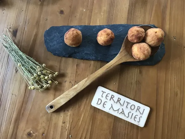 Territori de Masies posa a la venda croquetes d'elaboració pròpia amb productes de la zona