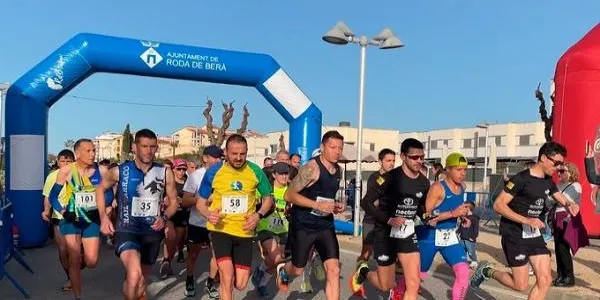 Mikel Besora i Laura Rius, nous campions de la 10a Cursa Trail de Roda de Berà