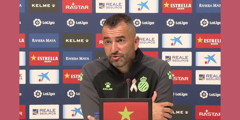 Diego Martínez confirma una passa vírica entre jugadors de l’Espanyol