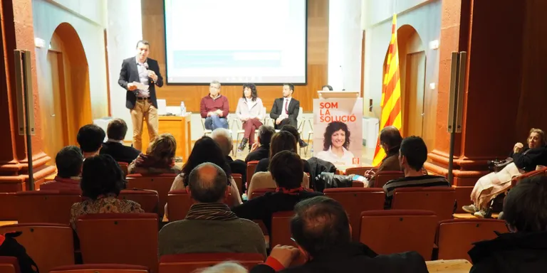 ELECCIONS 20-D - El PSC convida a decidir entre "continuar igual o buscar solucions"