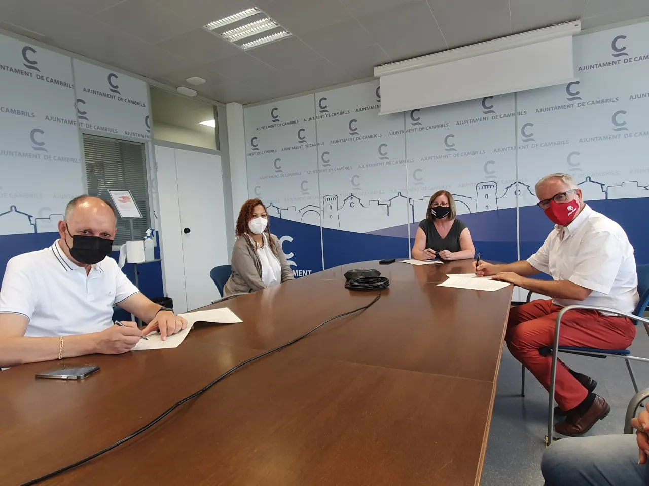 L’Ajuntament de Cambrils augmenta un 50% el pressupost destinat a distribuir aliments entre persones necessitades