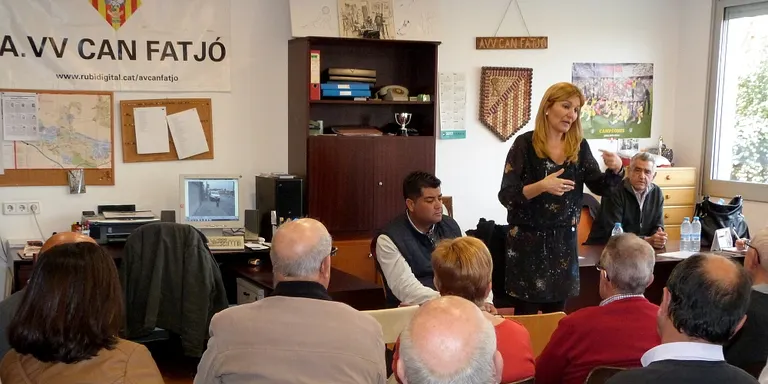 L’Alcaldia als barris visita Can Fatjó, Sant Jordi Parc, Els Avets i Can Serrafossà