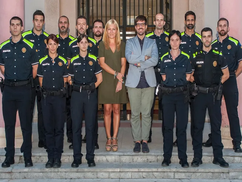 Els 11 noys agents, l'agent que ha consolidat la seva plça, el regidor de Serveis Centrals i l'alca