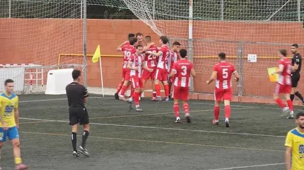 La UE Valls s’estrena a casa amb un triomf amb el San Mauro (3-2)