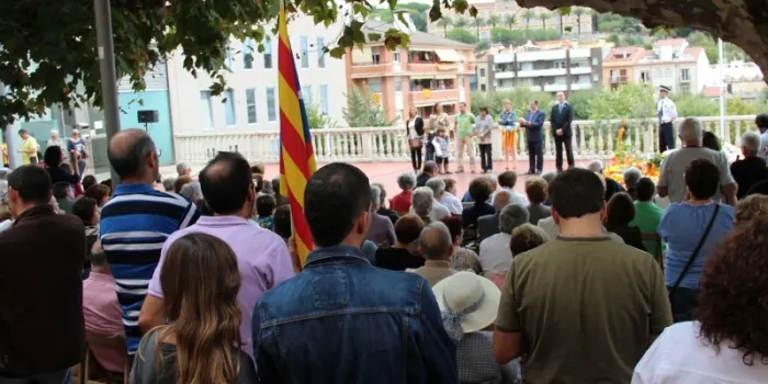 La Diada de l’11 de setembre a Arenys de Mar retorna a la balconada del Xifré