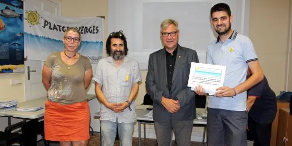 La platja del Canyadell d'Altafulla i Torredembarra manté el guardó com a "Platja Verge"