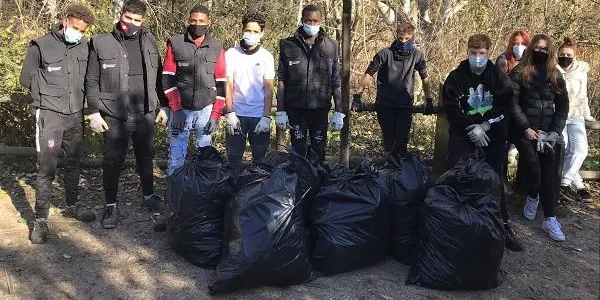 Els alumnes del PTT duen a terme les primeres accions a l’entorn d’Altafulla i Tamarit de la mà de la Sínia