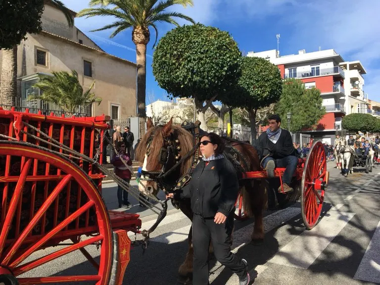 Tot preparat per celebrar aquest diumenge la festivitat dels Tres Tombs