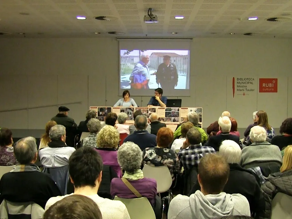 VÍDEO: “L'Esquitx” omple l'auditori de la Mestre Martí Tauler