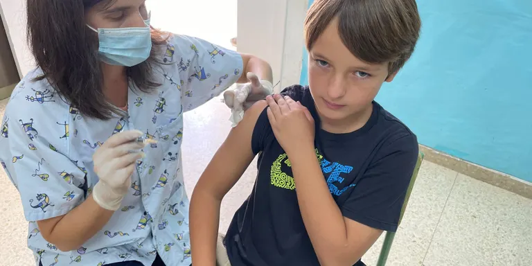 Comença la vacunació contra el papil·loma humà a infants de sisè de primària a l'Alt Pirineu i Aran