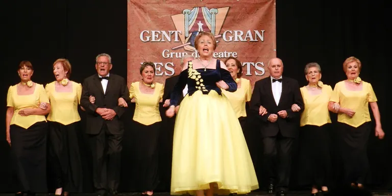 Espectacle del grup de teatre Les Meliets 'Gent Gran amb esperit Jove'
