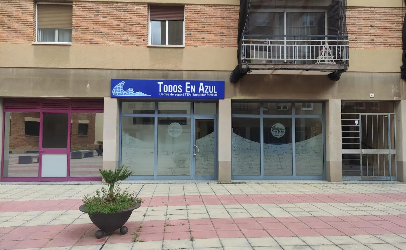 Todos en Azul inaugura seu a Valls