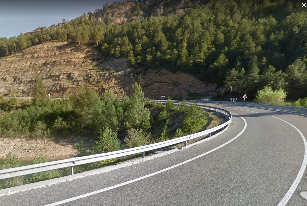 La carretera de la Llosa del Cavall serà l'escenari, aquest cap de setmana, d'una formació per a motoristes
