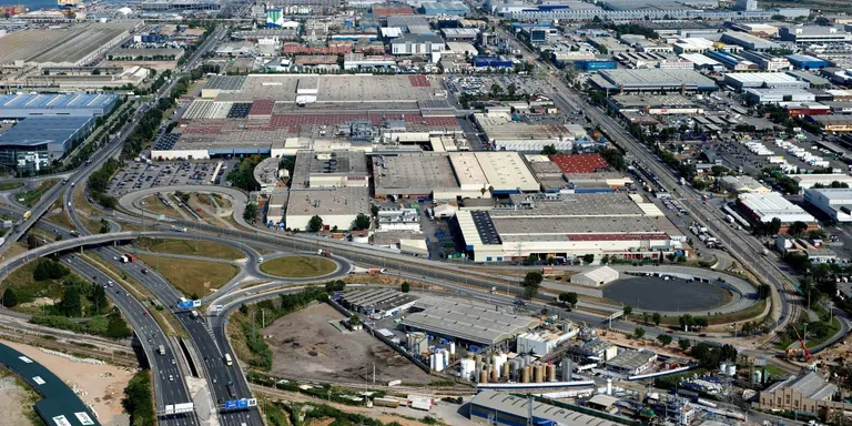 Chery i Ebro tanquen l'acord que reactivarà l'antiga fàbrica de Nissan gairebé tres anys després del tancament