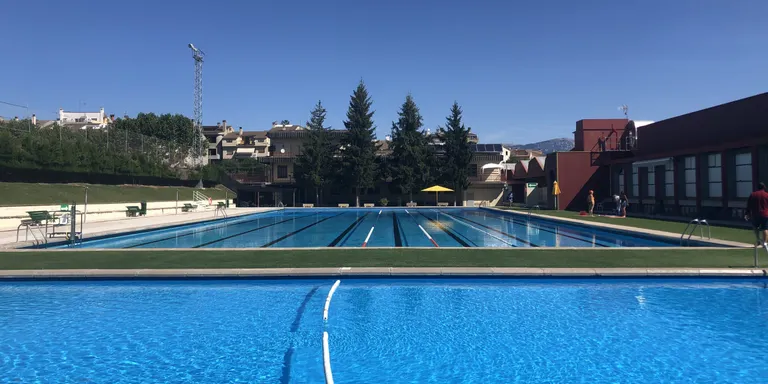 L'Ajuntament de Solsona treu a concurs les places de monitors per a les piscines tot i la incertesa