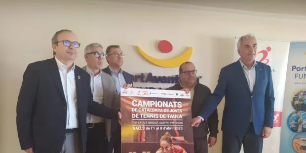 El C. Català de Joves de Tennis Taula estrena els dobles a Valls