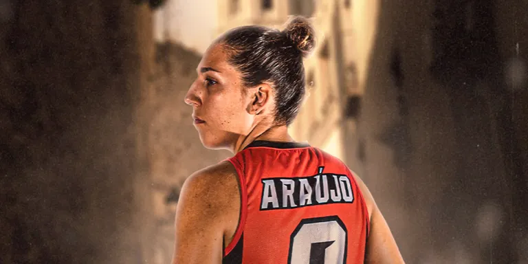 La capitana María Araújo deixa l'Spar Girona
