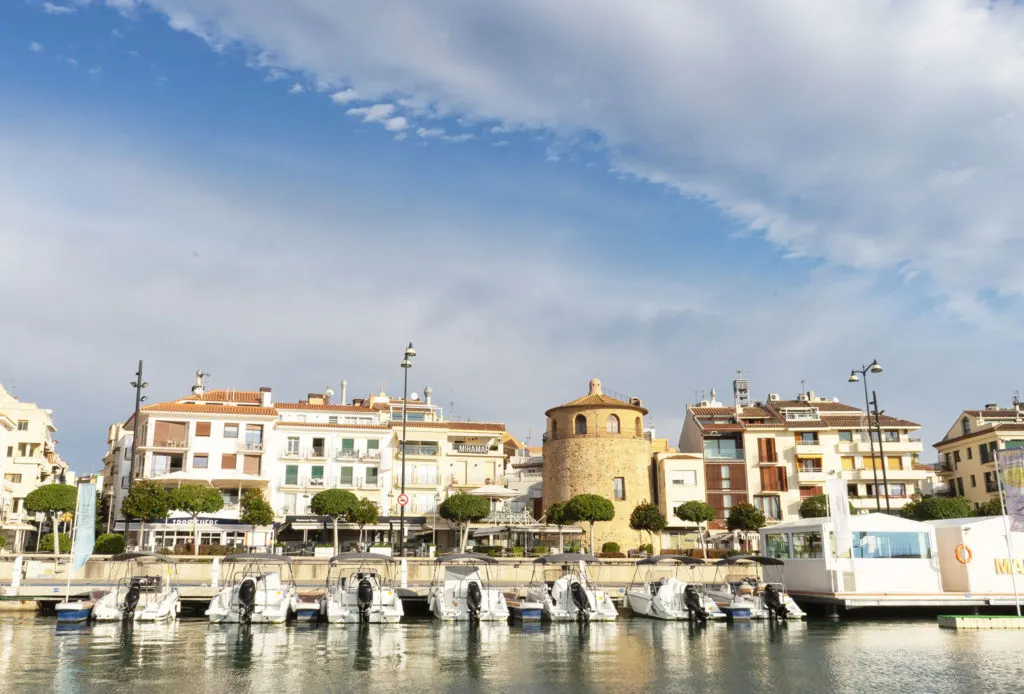 Marina Cambrils preveu apropar la nàutica a 35.000 usuaris aquest estiu