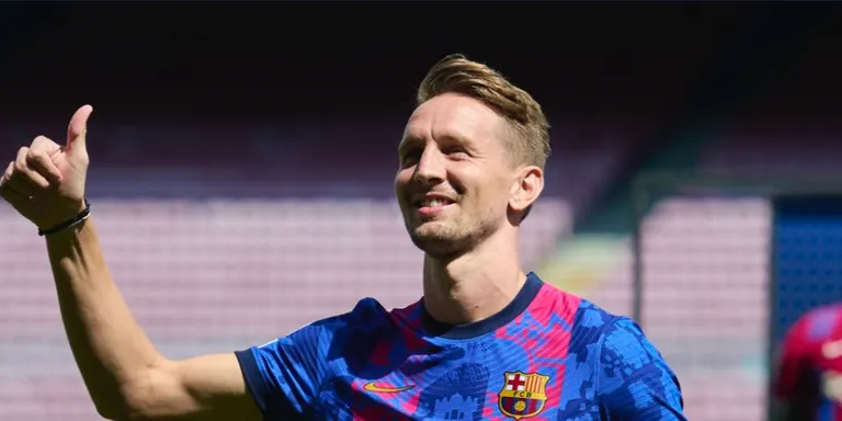 Luuk de Jong s’acomiada oficialment del Barça