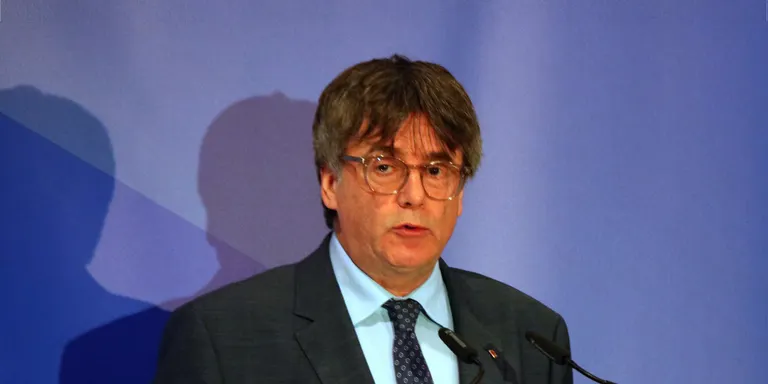 Llarena pregunta a Puigdemont i Comín si han recorregut al TJUE l'aixecament de la immunitat i si presentaran cautelars