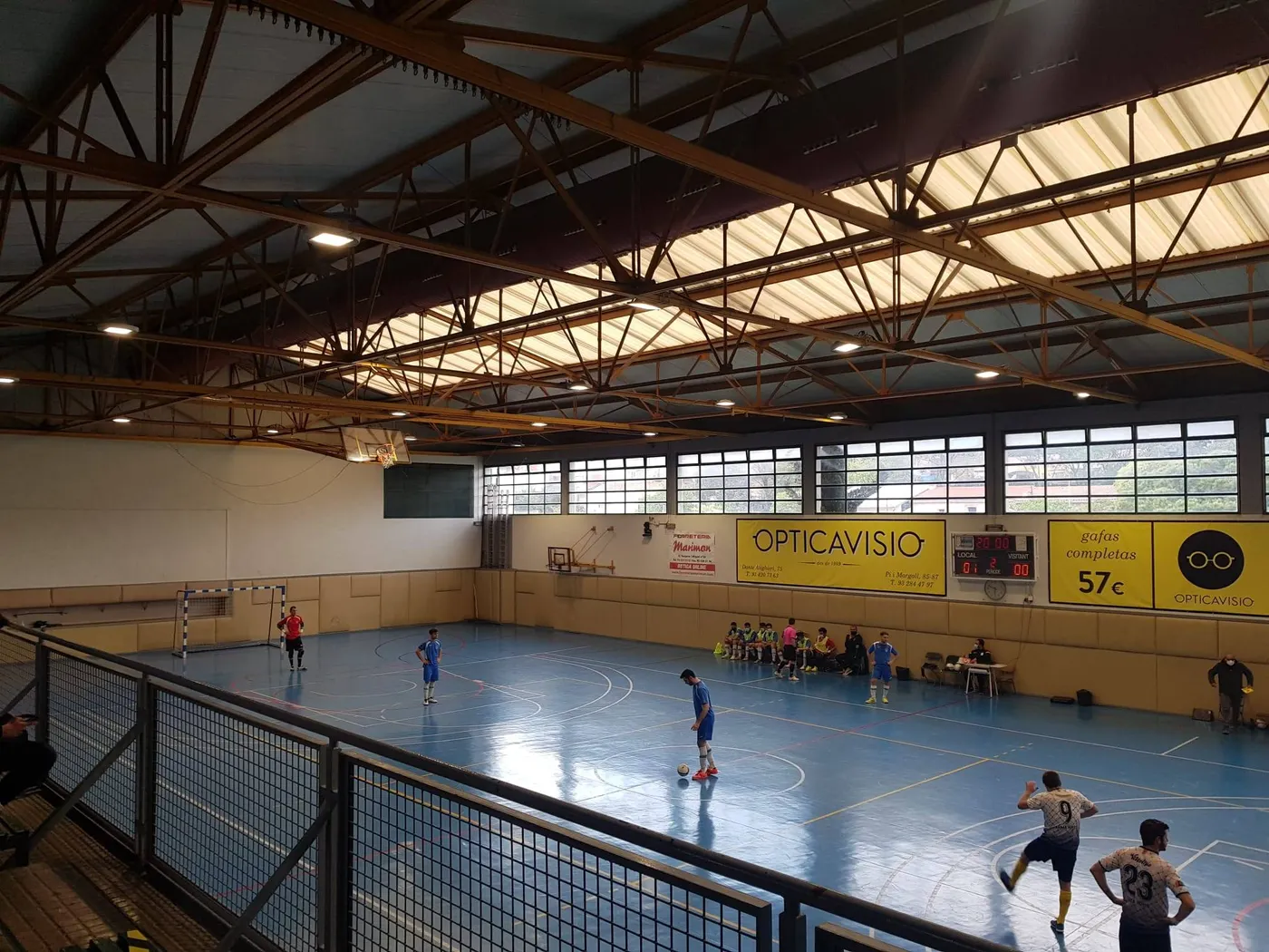 Victòries dels primers equips calderins de futbol i bàsquet masculí a la jornada esportiva del cap de setmana
