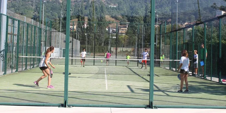 Prop de 300 infants gaudeixen de les activitats d'estiu del Servei d'Esports de la Seu