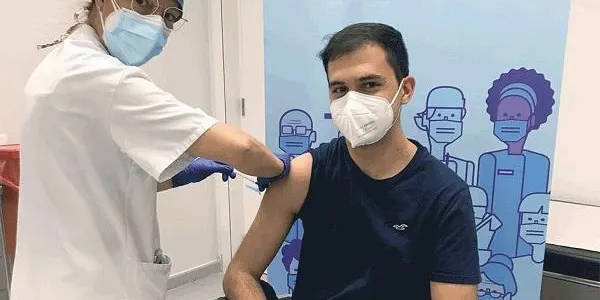 Els estudiants de ciències de la salut de la URV comencen a vacunar-se contra la Covid 19