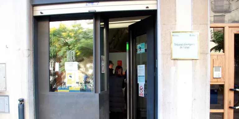 Declaren la representant d'Endesa i tècnics de l'ACA per la gestió de les preses del tram final de l'Ebre a Falset