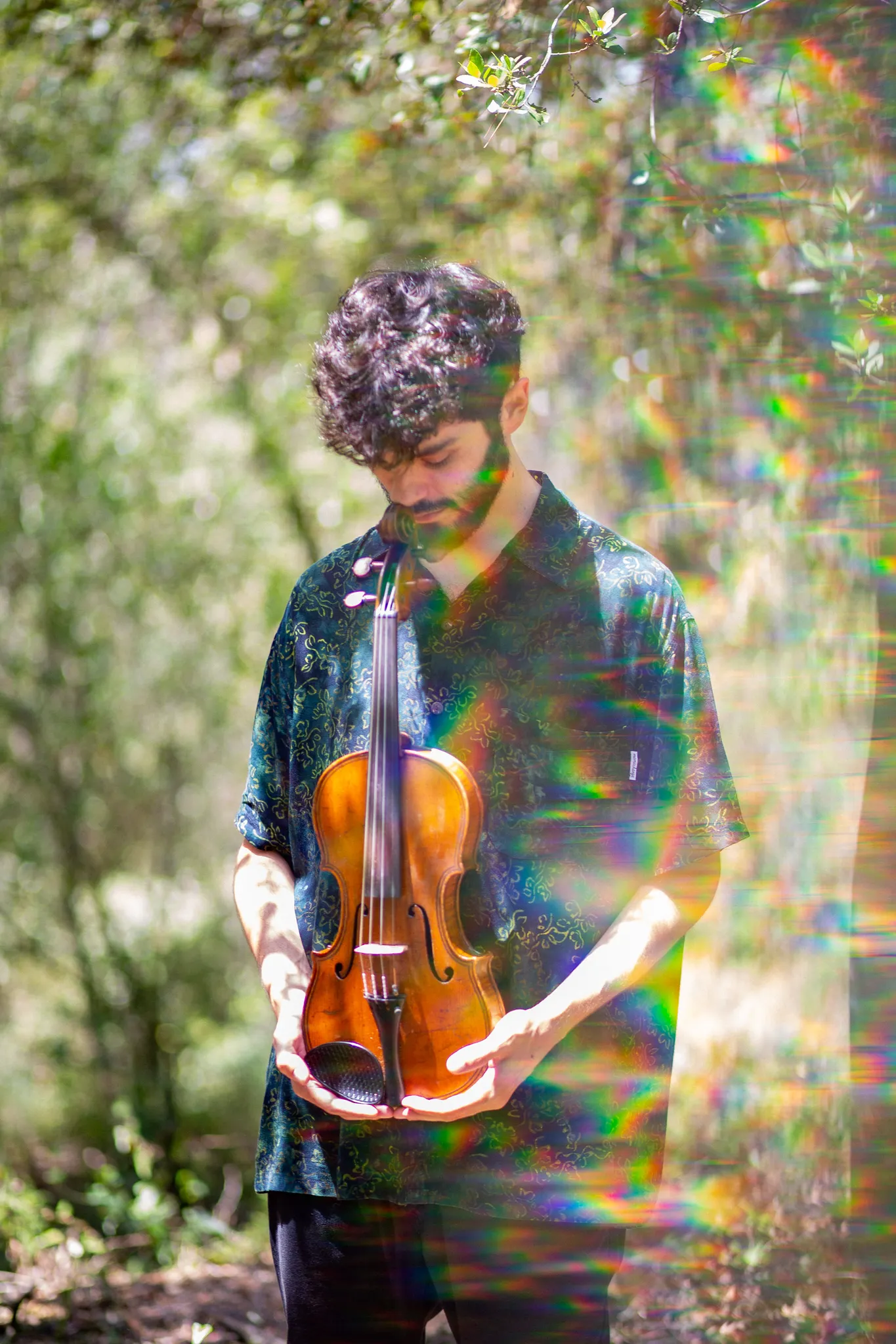 El violinista cambrilenc Apel·les Carod presenta una reinterpretació de 'El Llibre Vermell de Montserrat' a la Fira Mediterrània