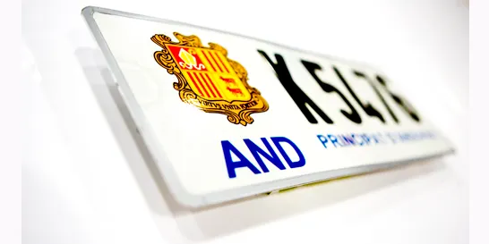 Andorra controlarà més les matrícules de dimensions reduïdes